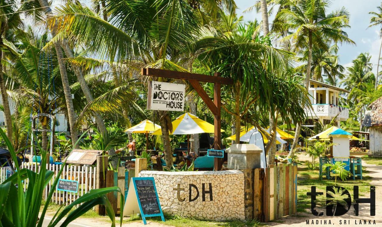 The Doctor'S House Hostel Matara Ngoại thất bức ảnh