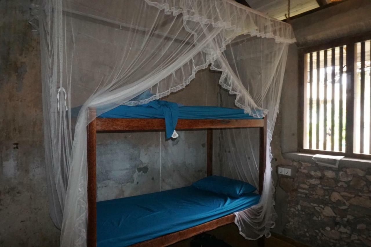 The Doctor'S House Hostel Matara Ngoại thất bức ảnh
